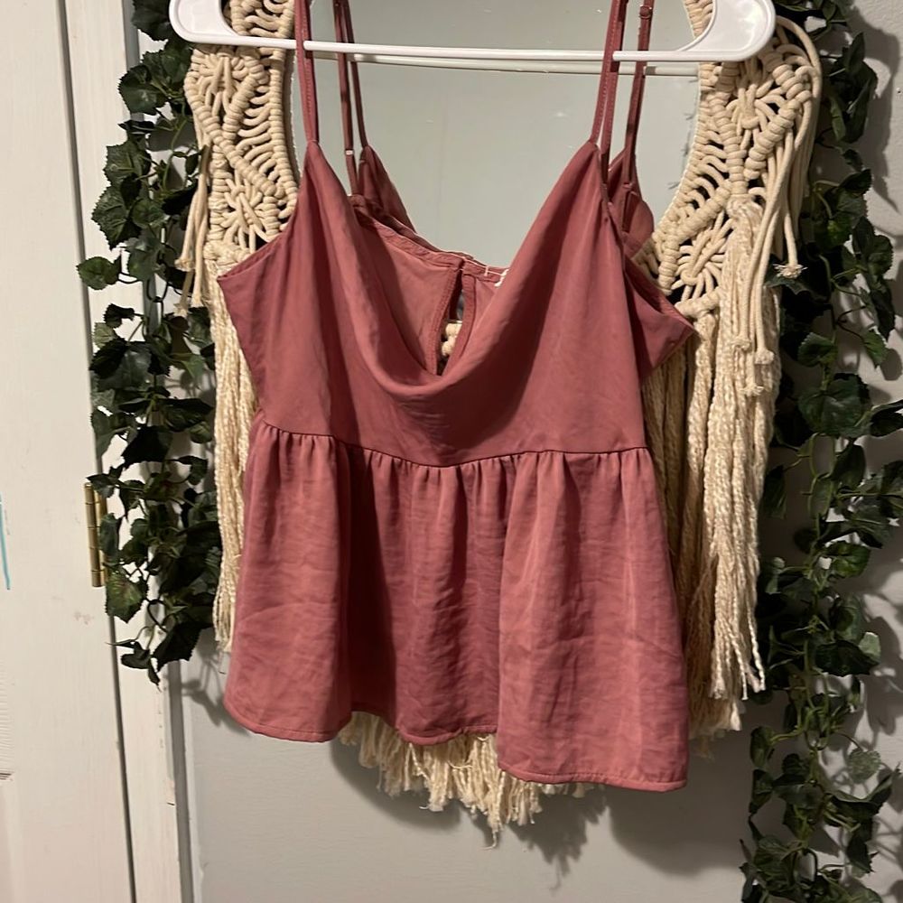 American eagle top size medium